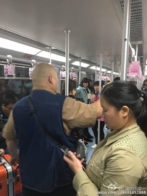 百度胖 老师吧上海市公安局轨道交通分局石宇玉老师求救 微信抖音快手百度贴吧百科图片视频知道搜索上海胖  ...